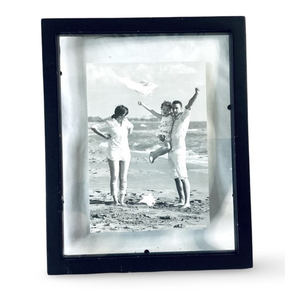 Black Float Design Picture Frame